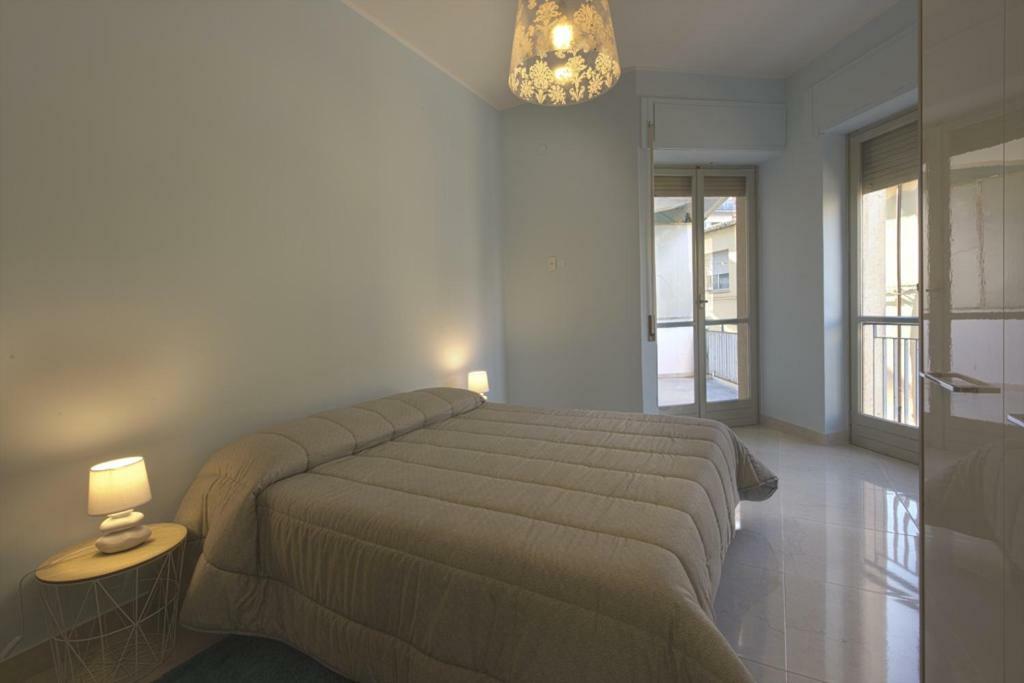 Casa Bella - 3 Baths - Walk To Ortigia Apartment Syracuse Exterior photo